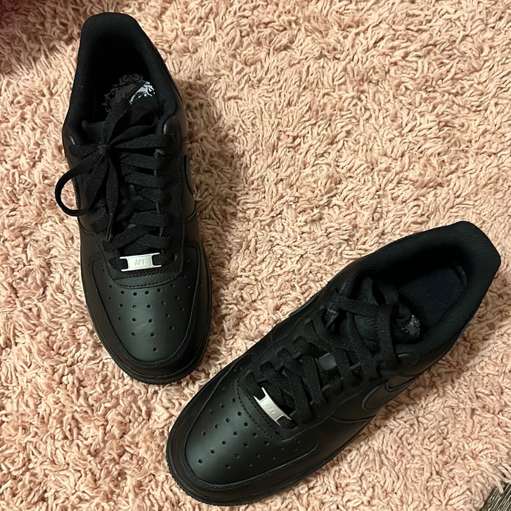 Black Air Force ones